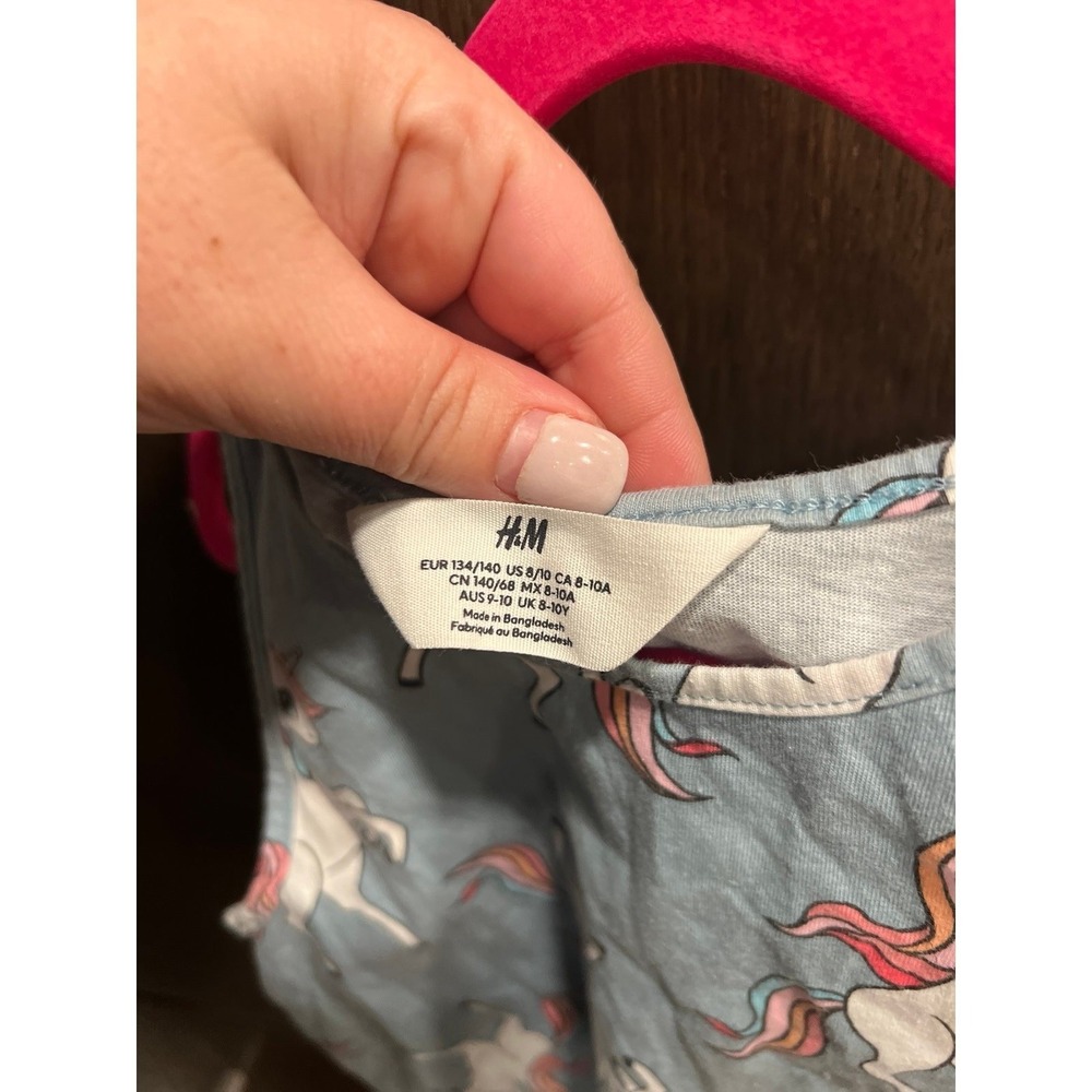 H&M sleeveless cotton jersey dress with a unicorn pattern Girls 8-10 - Picture 3 of 4
